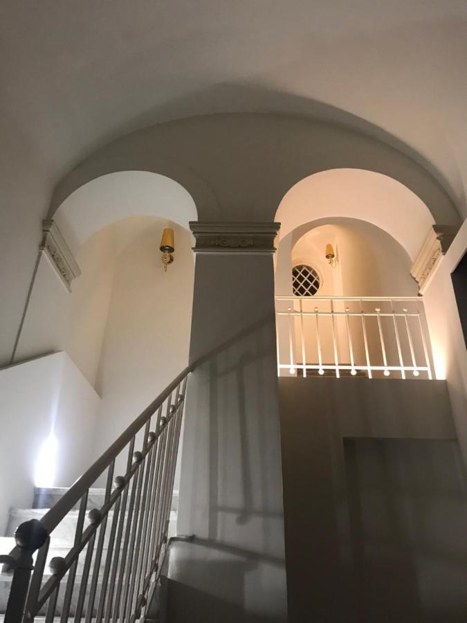 Motta Palace Apartments & Rooms Motta SantʼAnastasia Εξωτερικό φωτογραφία